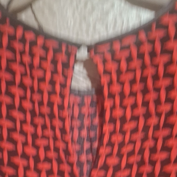 Zara Wome's Red and Black Geometric Blouse Size M - Picture 7 of 10